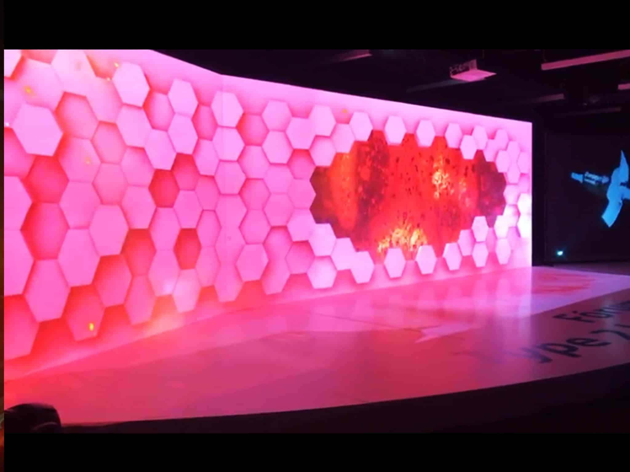 Digital Solutions Video Mapping Sanofi