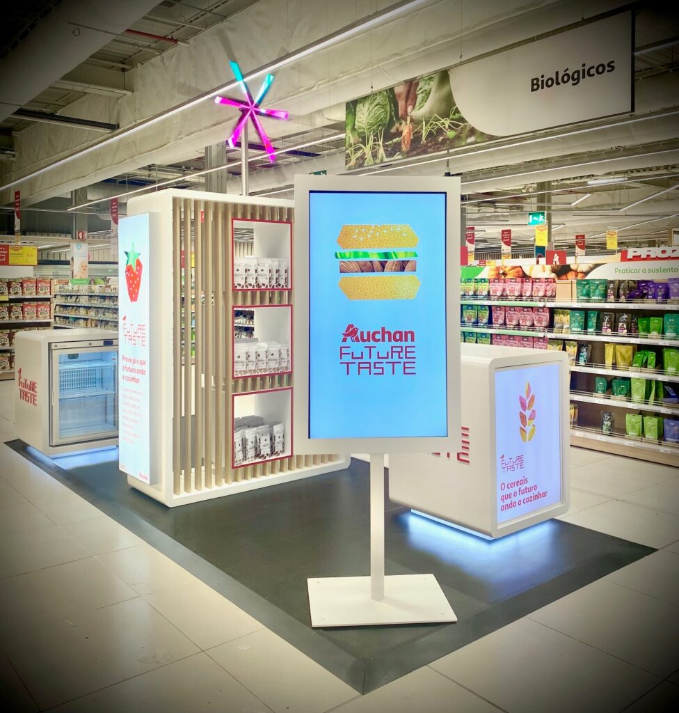 Expositor Auchan Alfragide