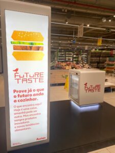 Expositor Future Taste - Loja Auchan Alfragide
