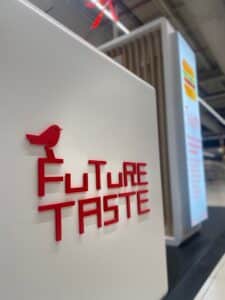 Detalhe - Expositor Future Taste - Loja Auchan de Alfragide